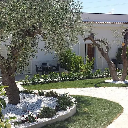 Bed & Breakfast Charming Puglia Simone